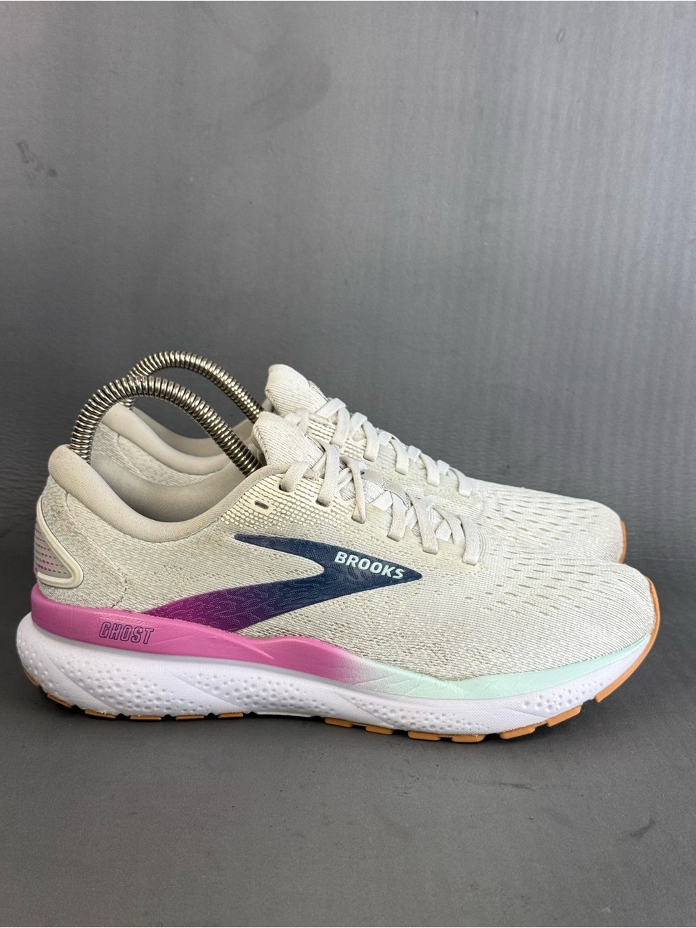 Brooks Ghost 16 running athletic sneaker shoes womens size 8